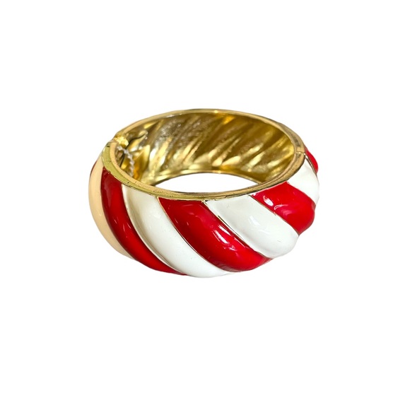 • Candy Cane Bangle • - Picture 8 of 8
